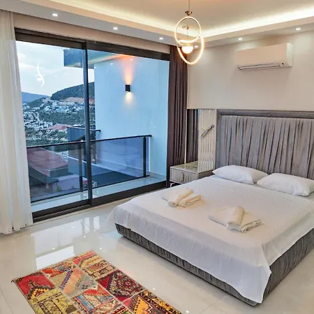 Villa 4 Bedroom - 8786 *