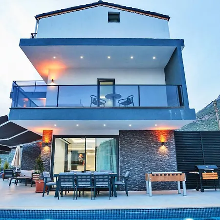 4 Bedroom - 8786 * Kalkan