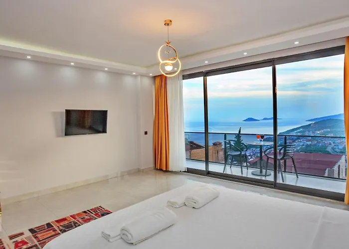 4 Bedroom Вилла *