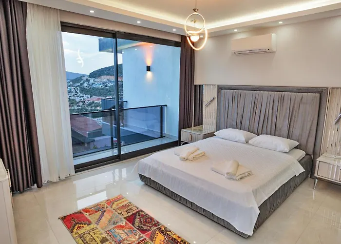 Вилла 4 Bedroom *